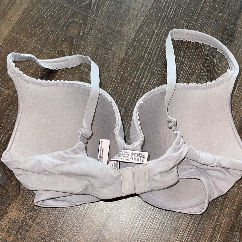 Victoria’s Secret Bra 34DD perfect shape style Body by victoria secret Lavender - Picture 4 of 8